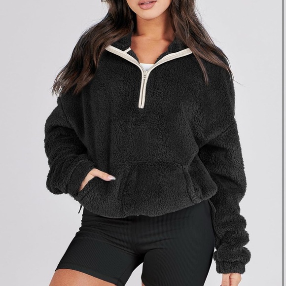 Black Sherpa Half-Zip Pullover - Picture 5 of 7